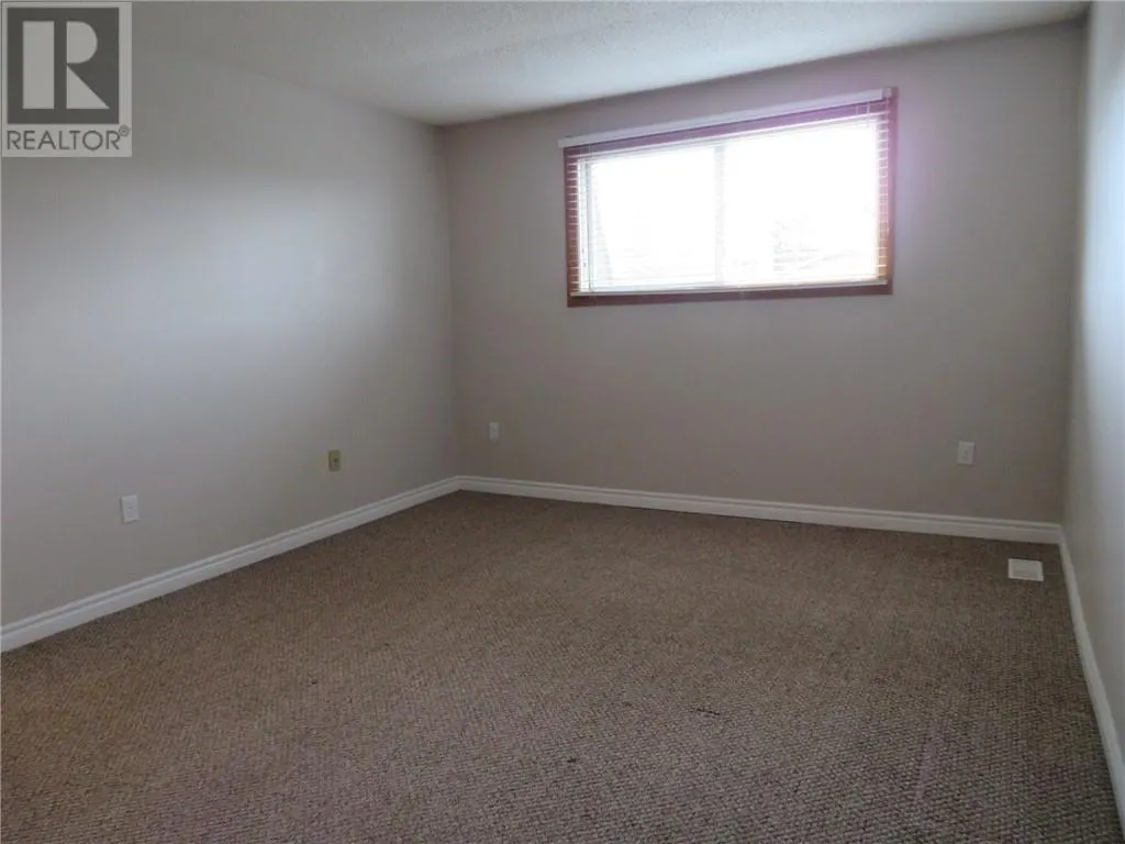 880 Woodbine Avenue