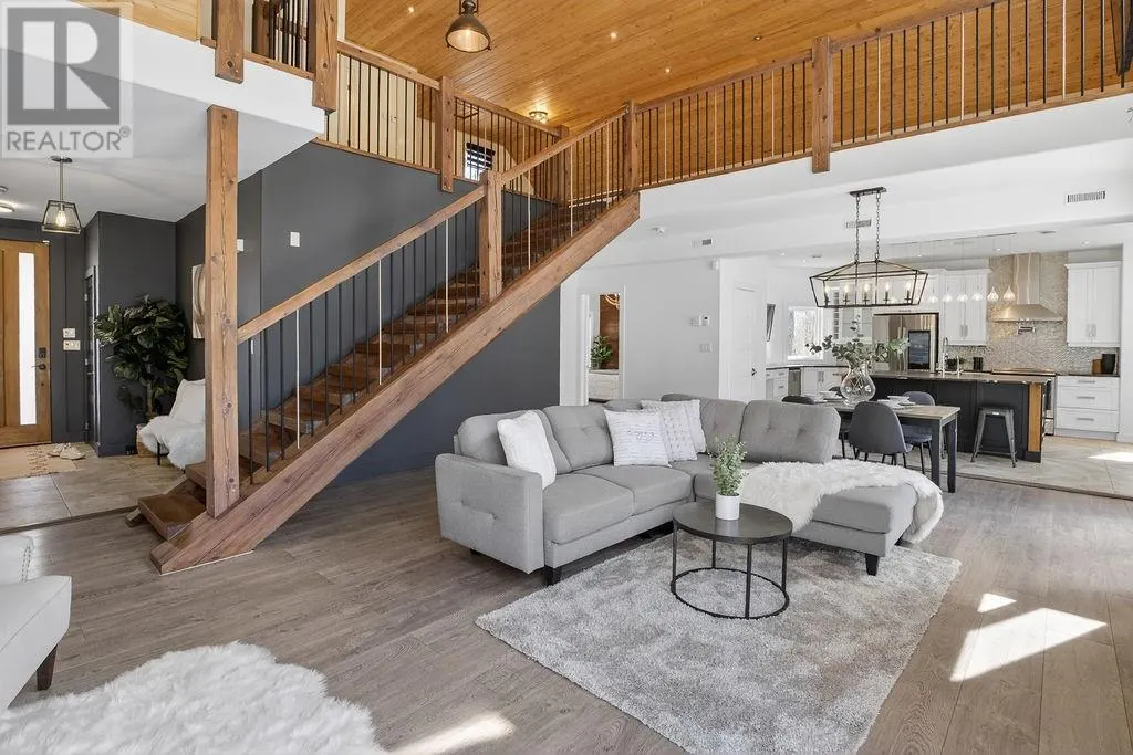 15 Driftwood Avenue