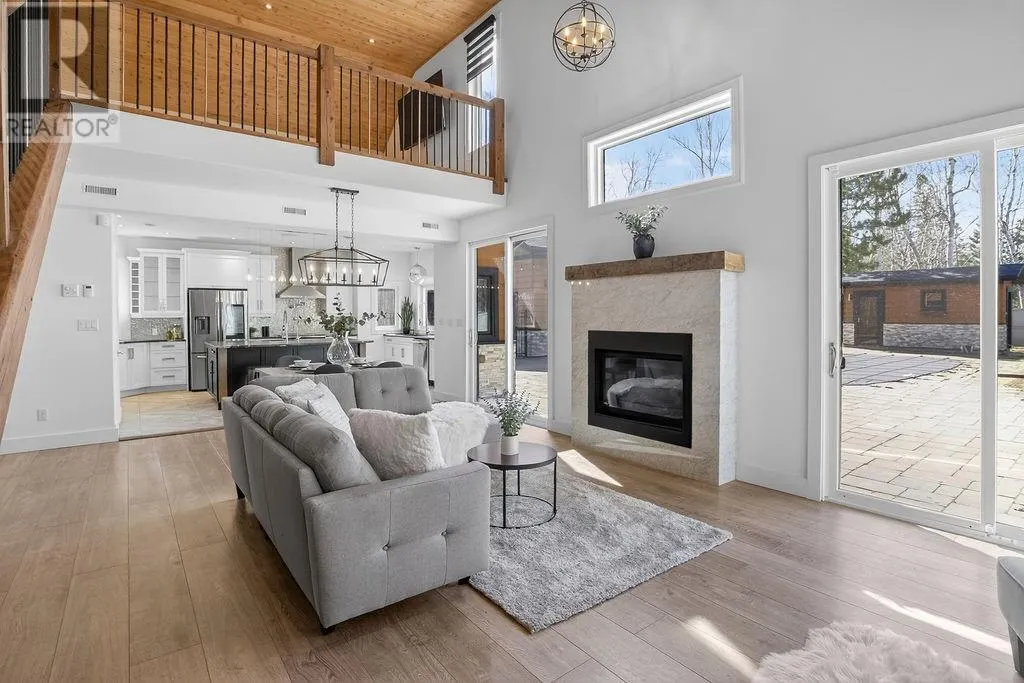 15 Driftwood Avenue