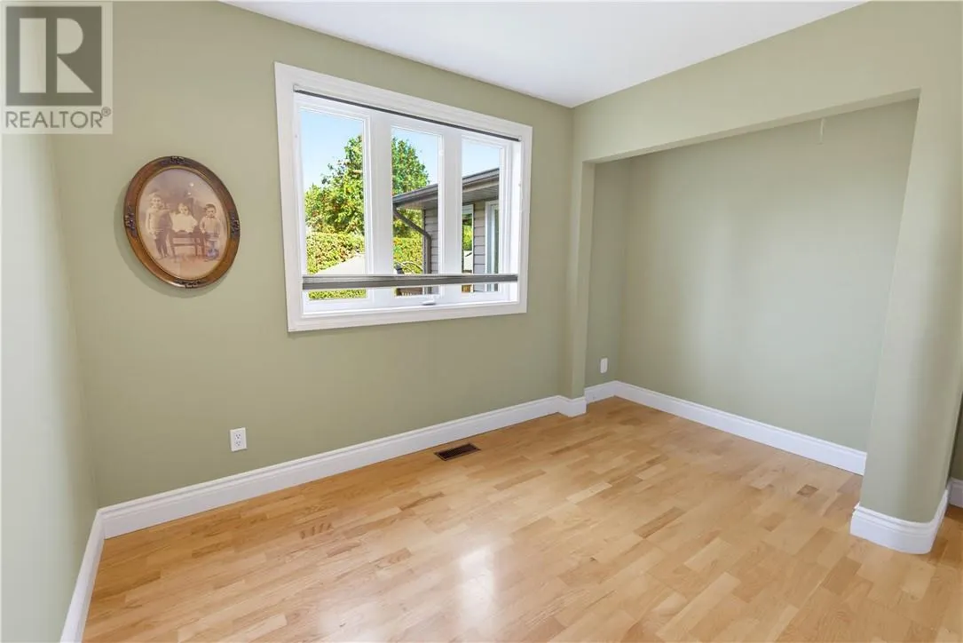 176 Cranbrook