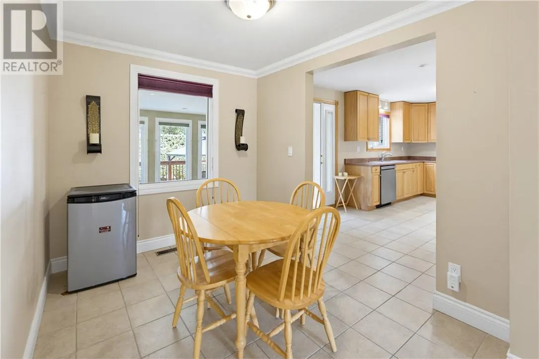 176 Cranbrook