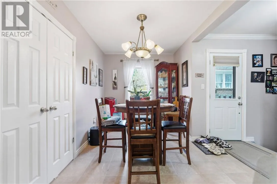 427 Montague Avenue