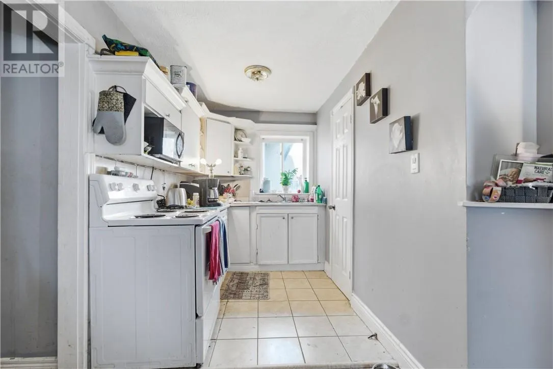 427 Montague Avenue