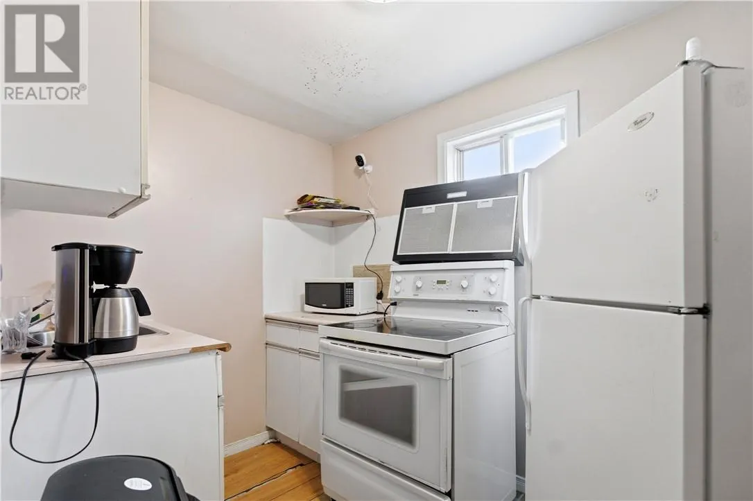 427 Montague Avenue