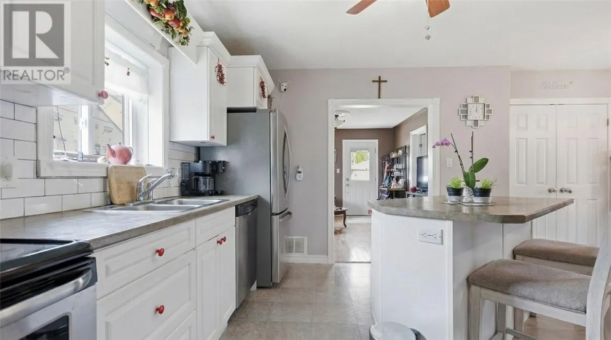 427 Montague Avenue
