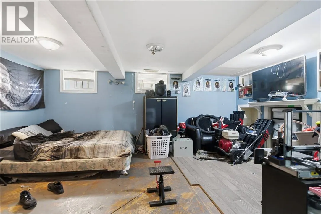 427 Montague Avenue