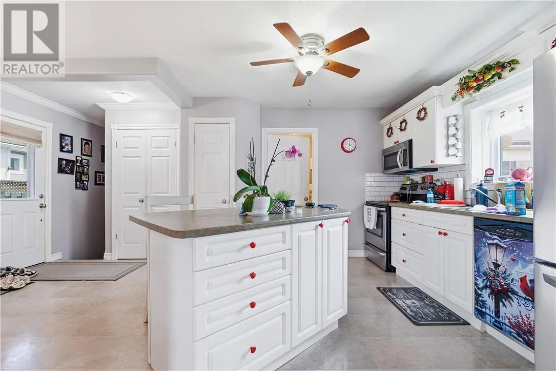 427 Montague Avenue
