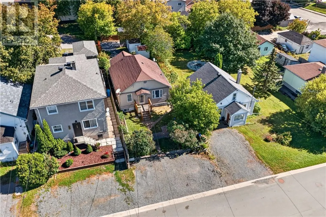 48 Gutcher Avenue