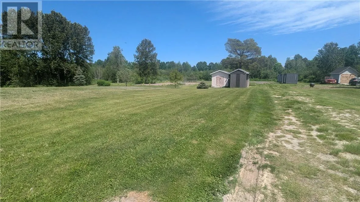 4581 Regional Road 15