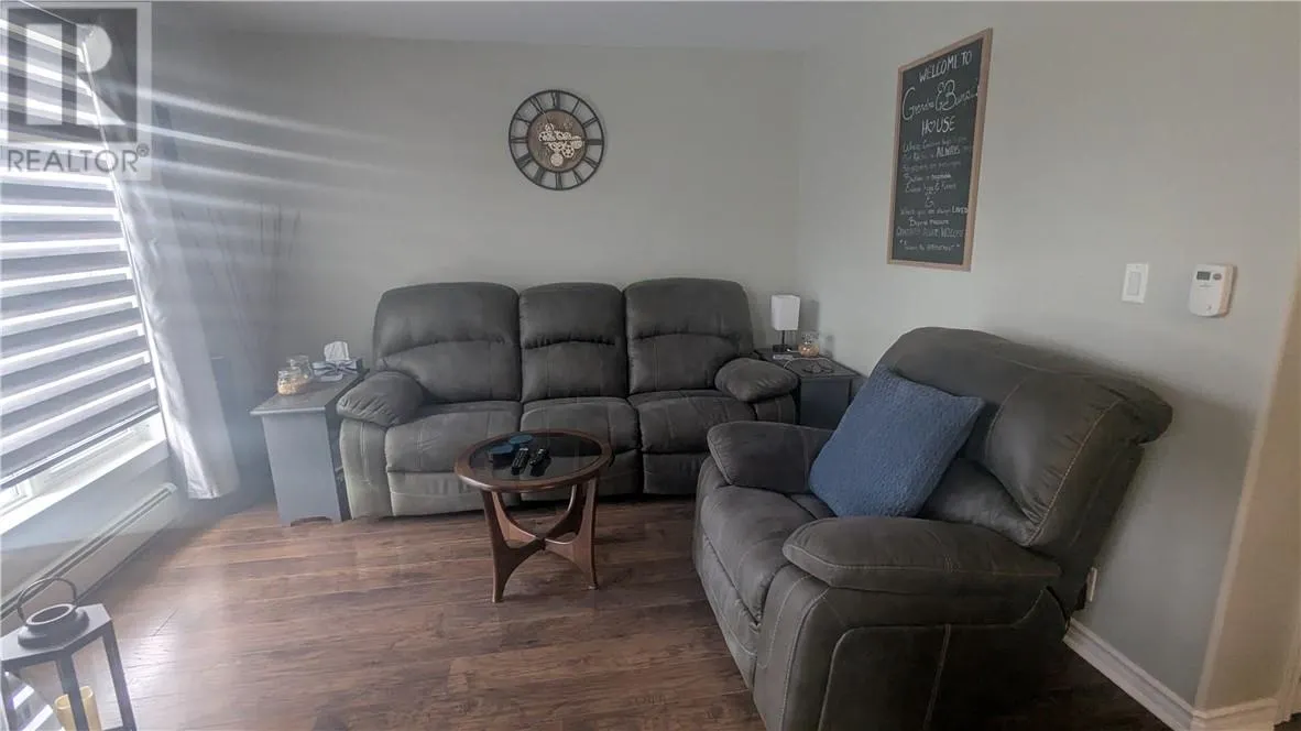 4581 Regional Road 15