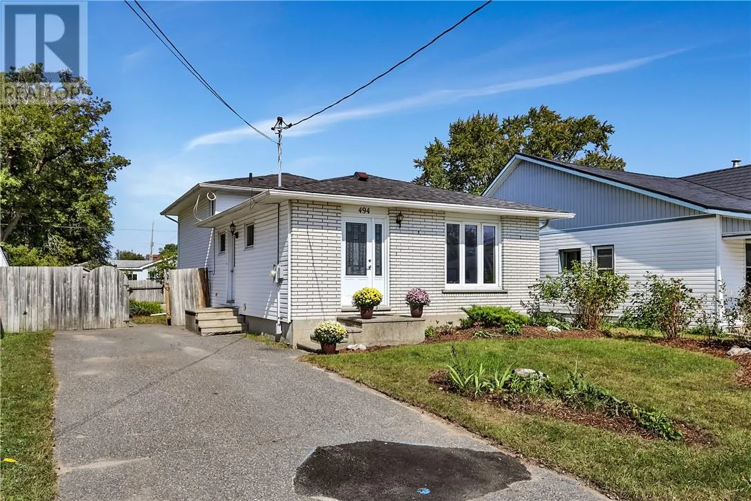 494 James Street