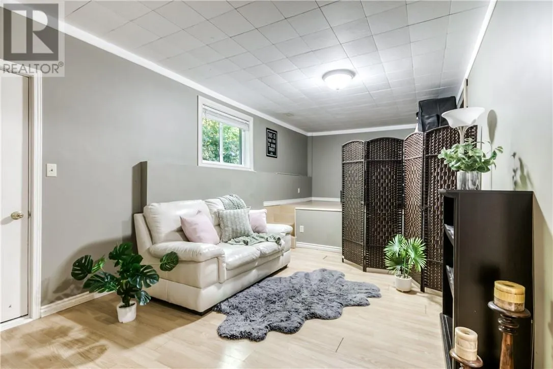 1400 Magnolia Boulevard