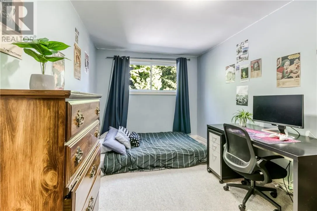 1400 Magnolia Boulevard