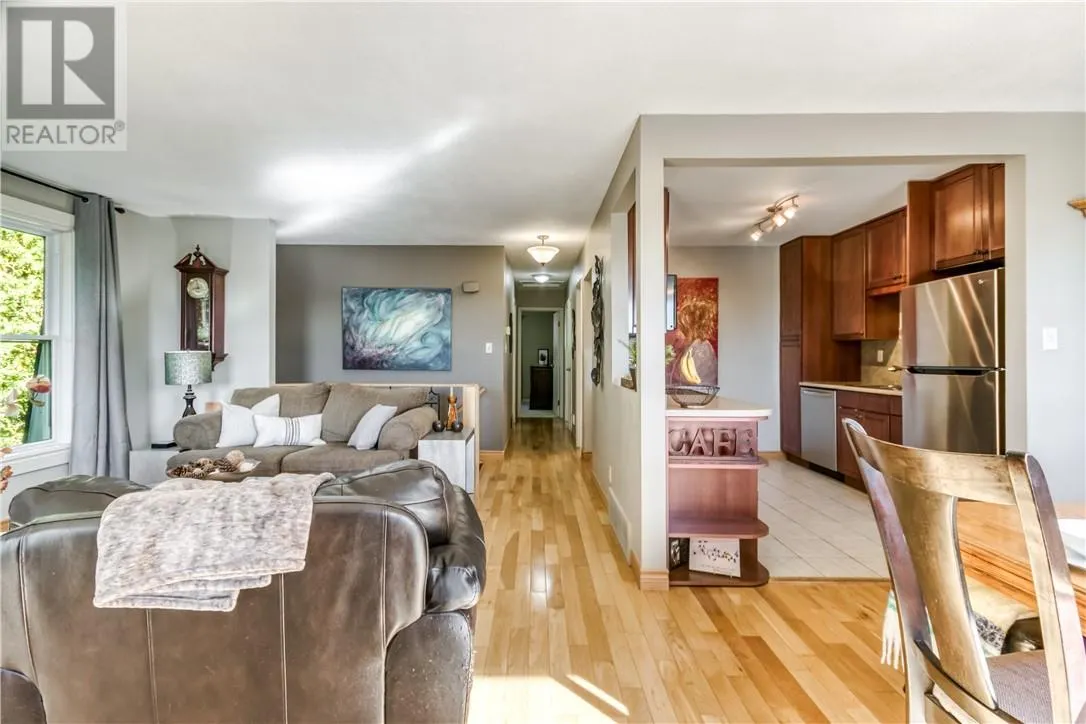 1400 Magnolia Boulevard