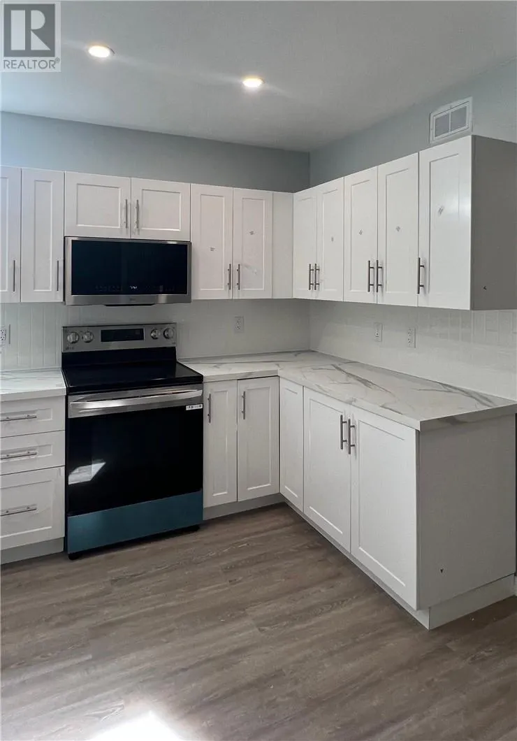 174 JEANINE Street Unit# Lower