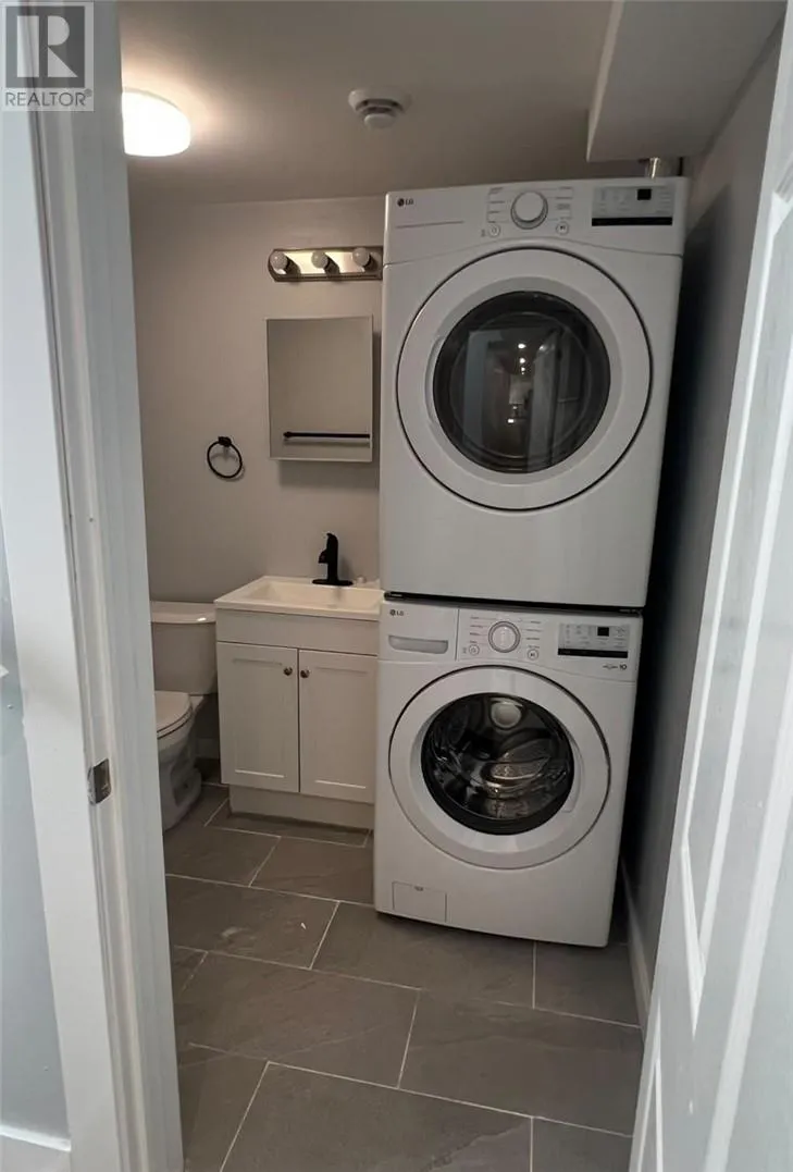 174 JEANINE Street Unit# Lower