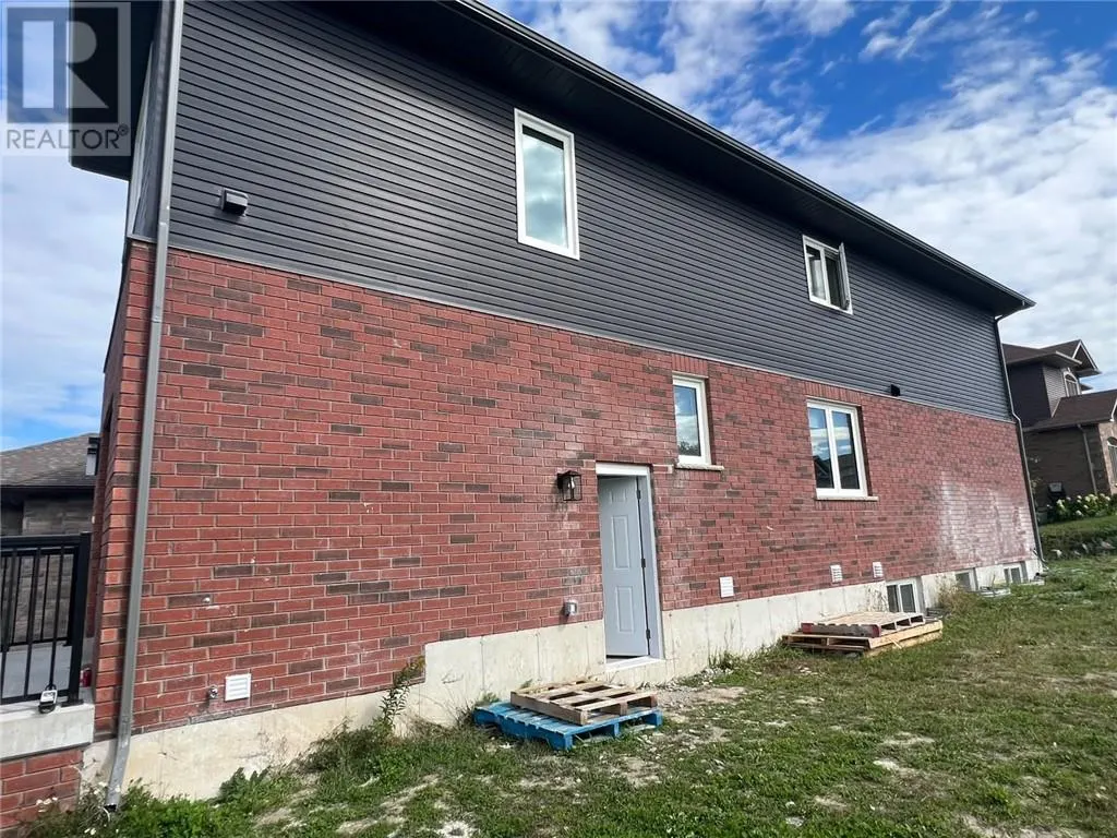 174 JEANINE Street Unit# Lower