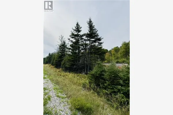 PT LOT 8 PCL 14599A Highway 17 East