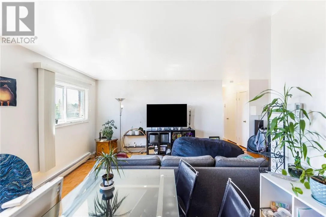1590 Kelly Lake Road