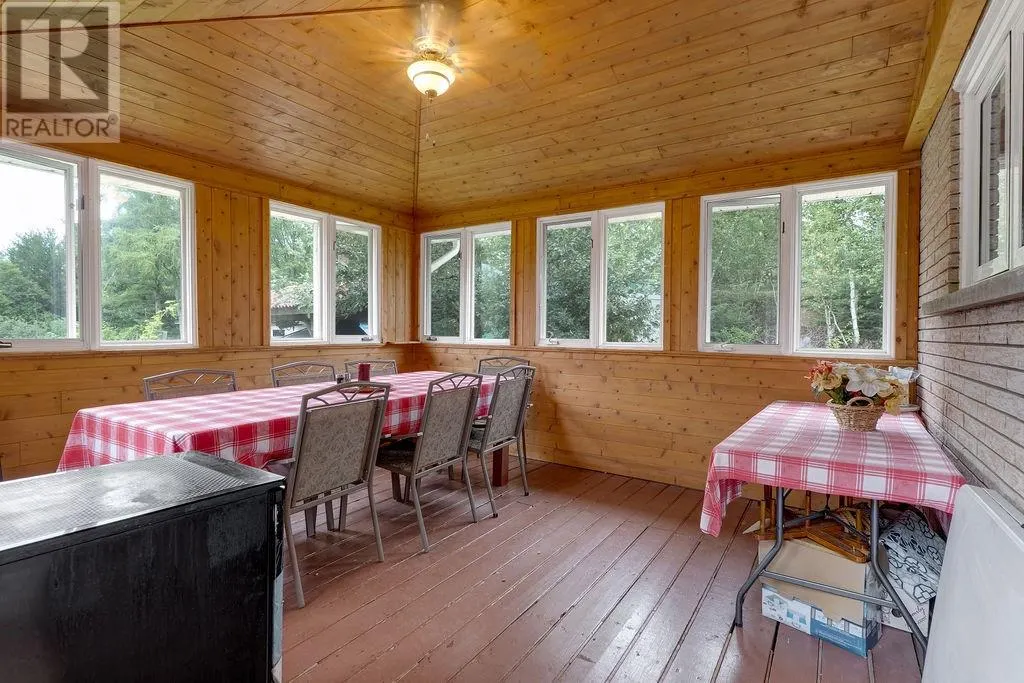 3166 Algonquin Road