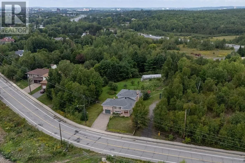3166 Algonquin Road