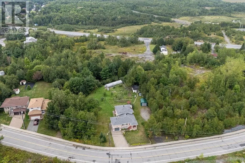 3166 Algonquin Road