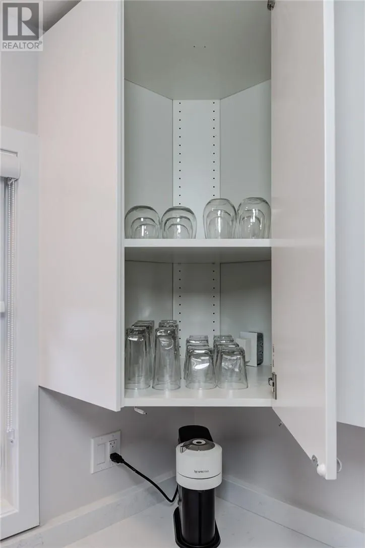 1246 Southview Drive Unit# Upper