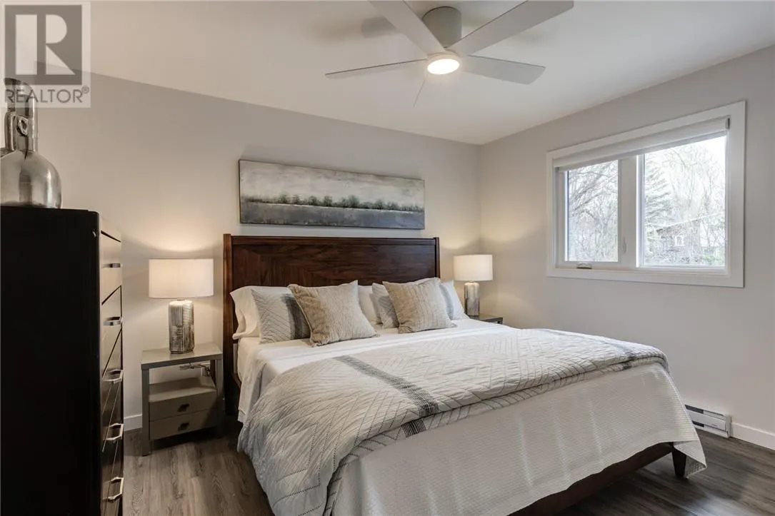 1246 Southview Drive Unit# Upper
