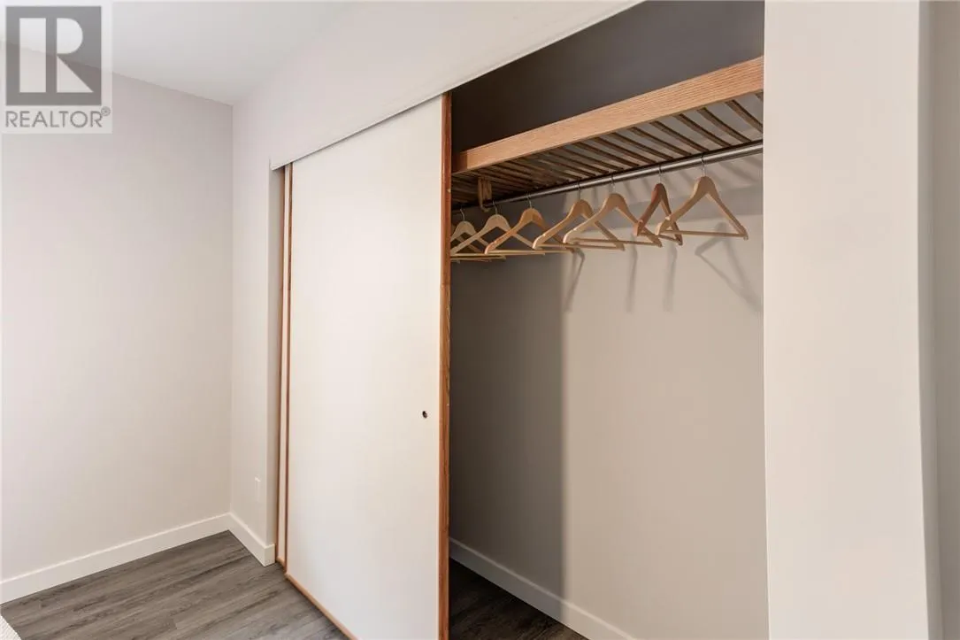 1246 Southview Drive Unit# Upper