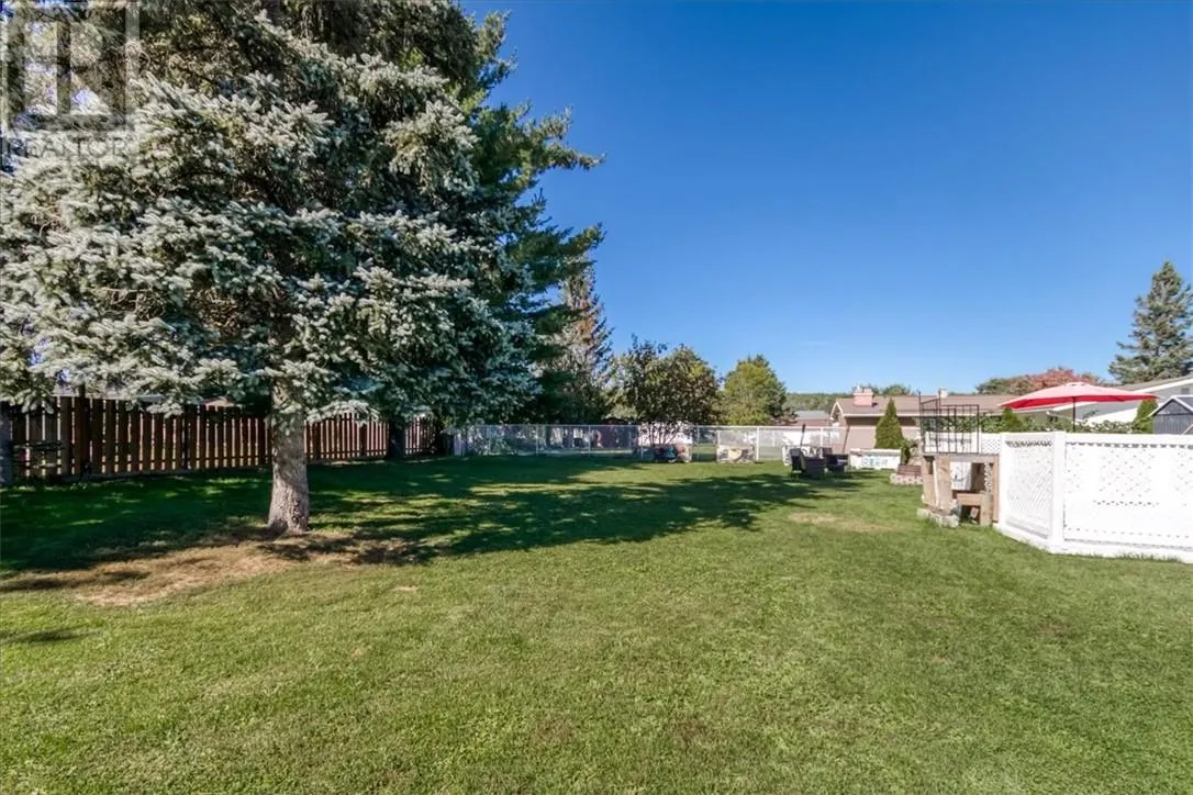 21 Roberta Avenue