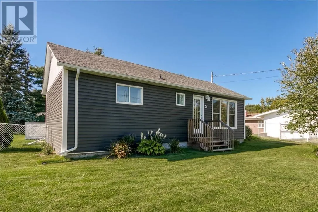 21 Roberta Avenue