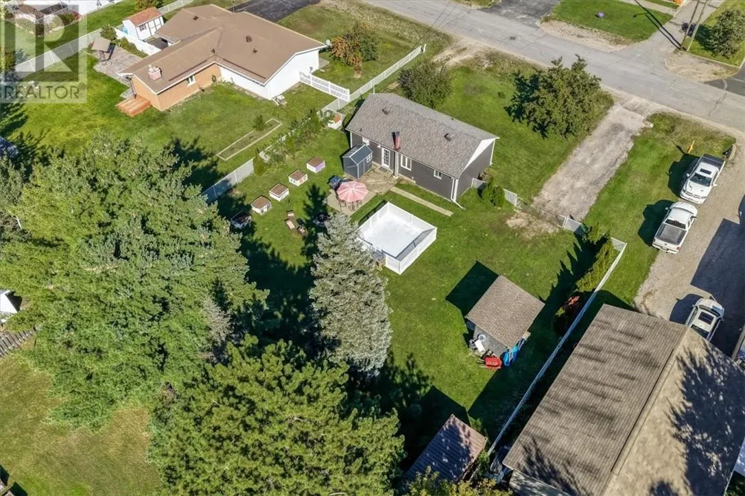 21 Roberta Avenue