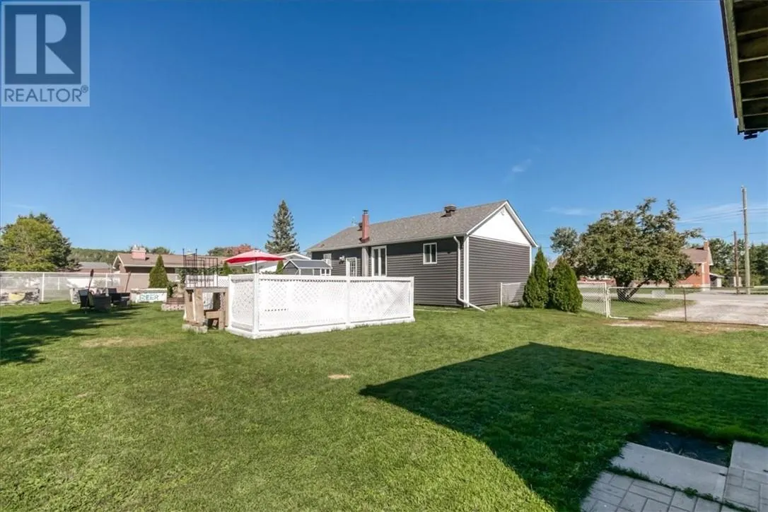 21 Roberta Avenue