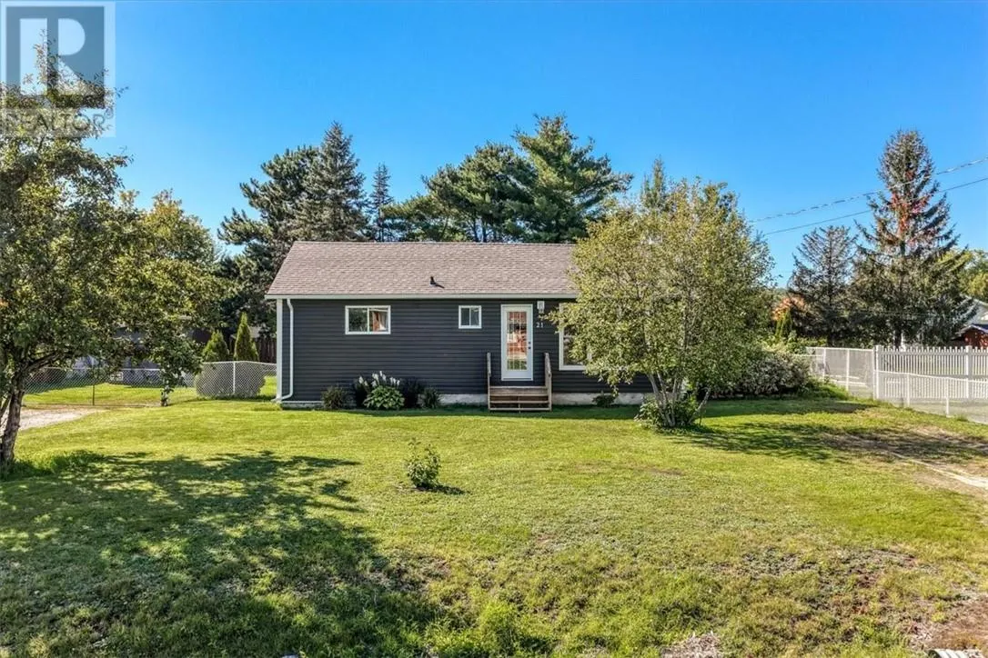 21 Roberta Avenue