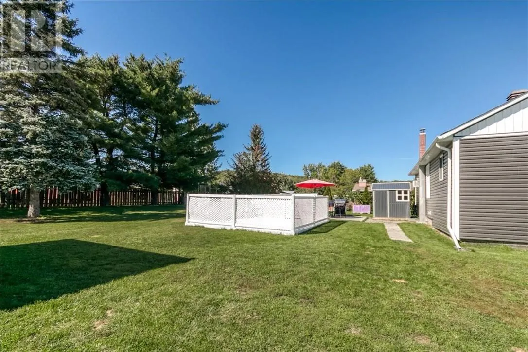 21 Roberta Avenue