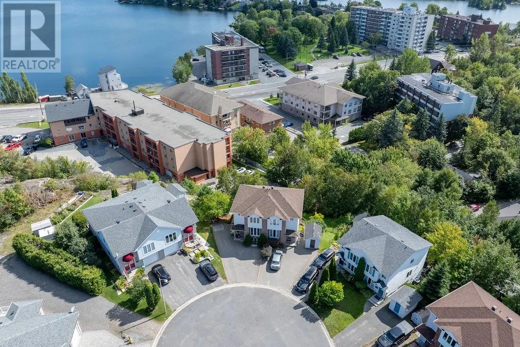37 Timber Ridge Court