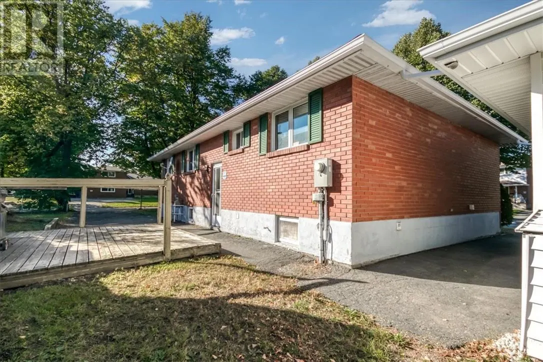 2015 Elderwood Drive