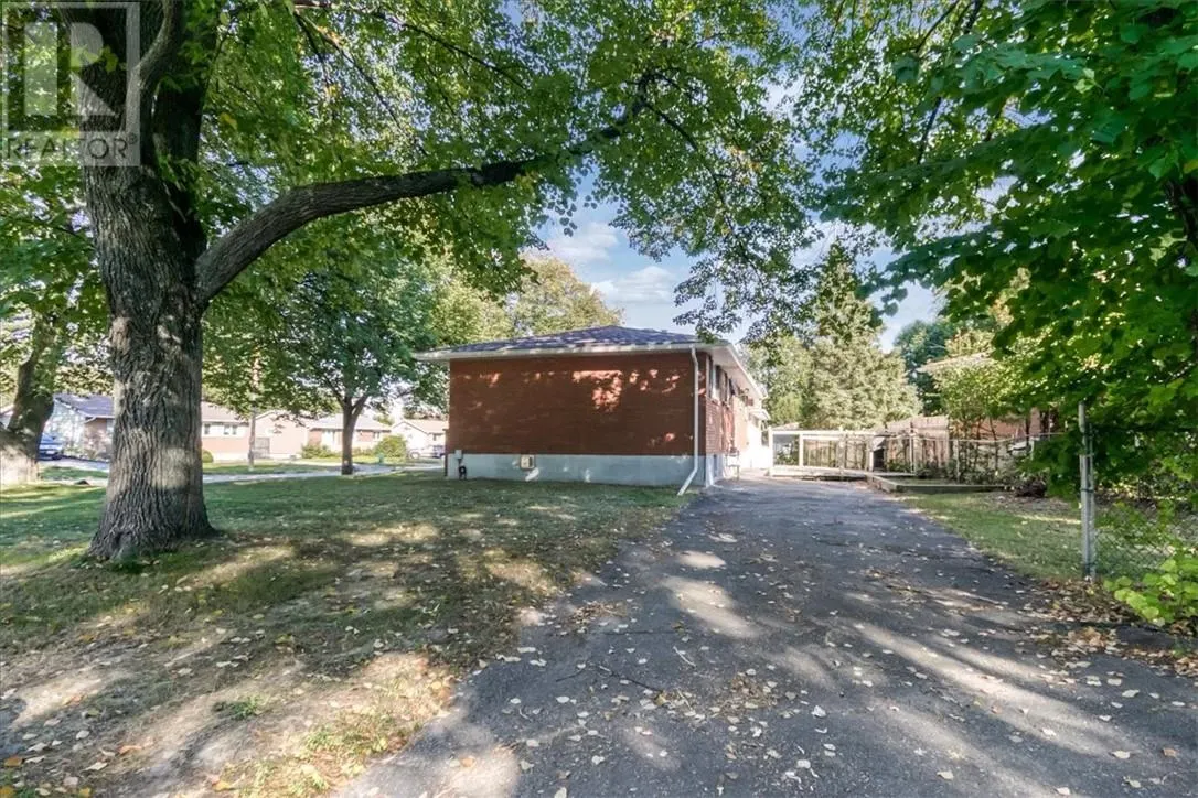 2015 Elderwood Drive