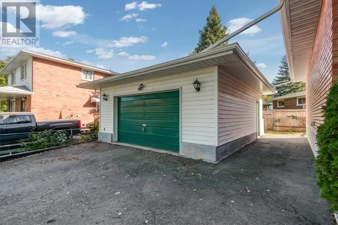 2015 Elderwood Drive