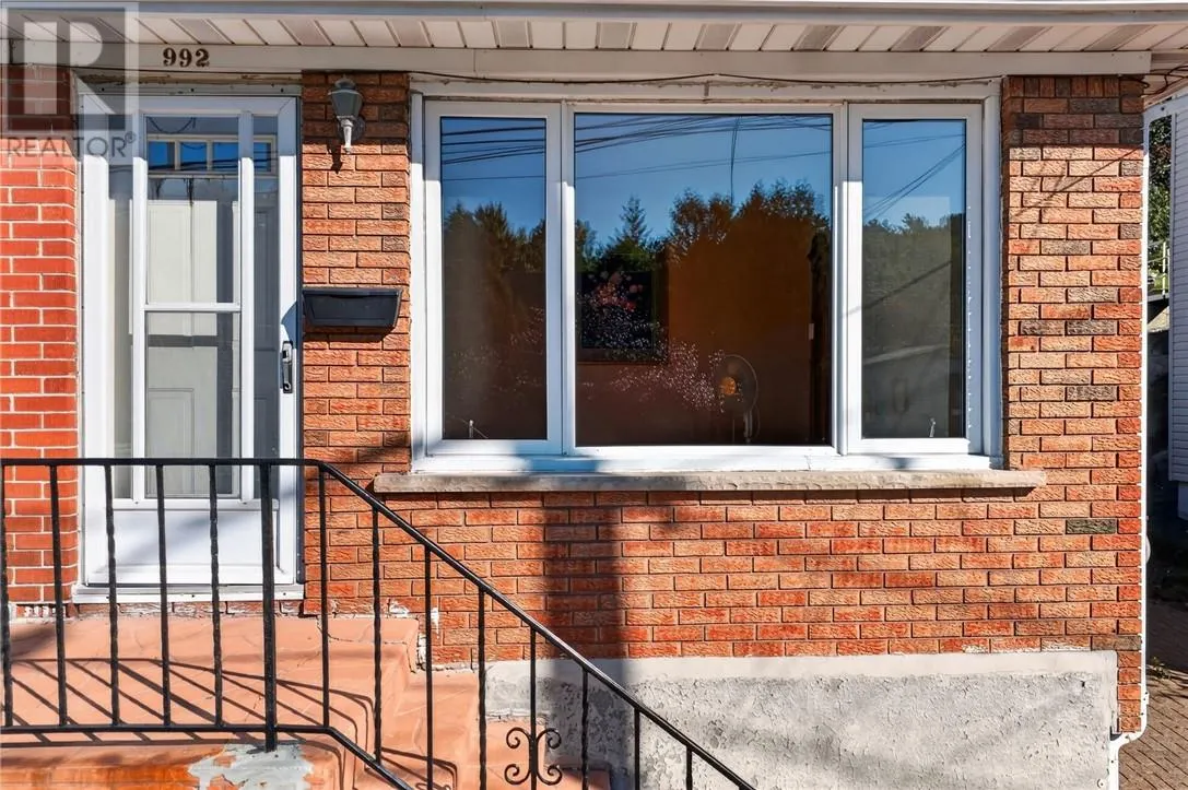 992 Martindale