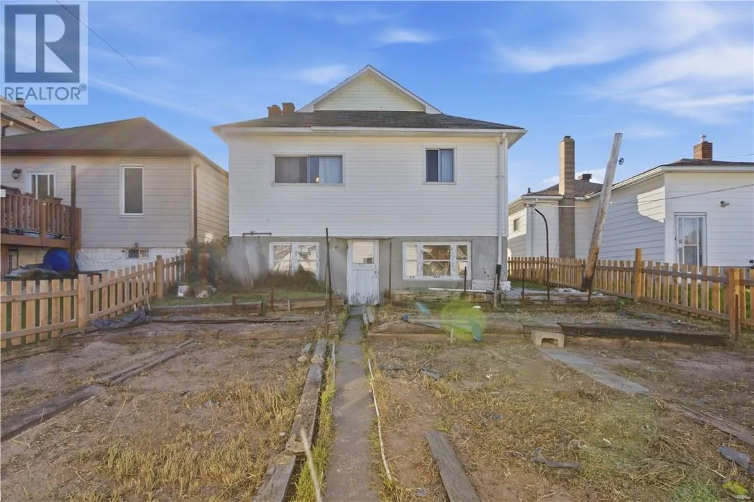 380 Melvin Avenue