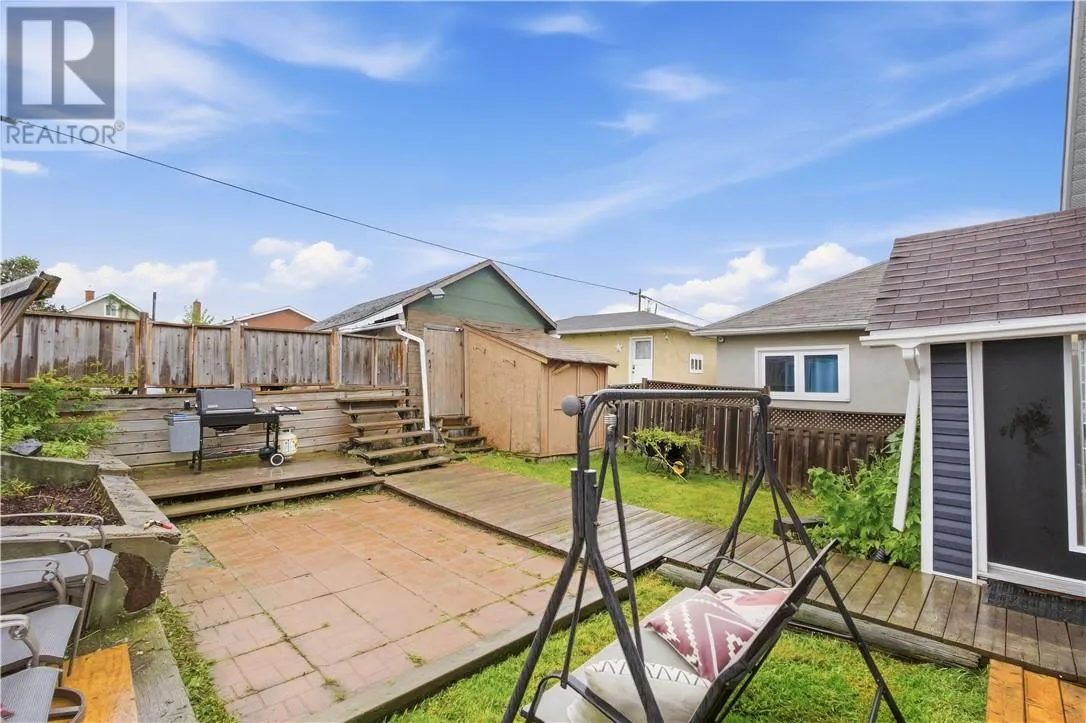 21 Bulmer Avenue