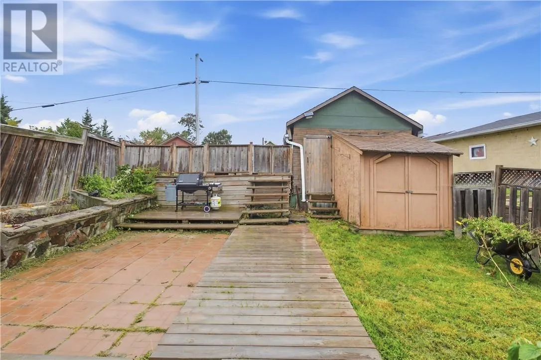 21 Bulmer Avenue
