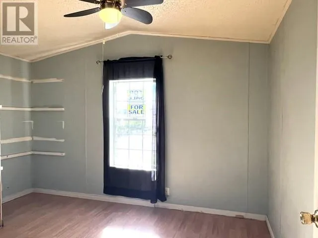 17 W Dryden Road