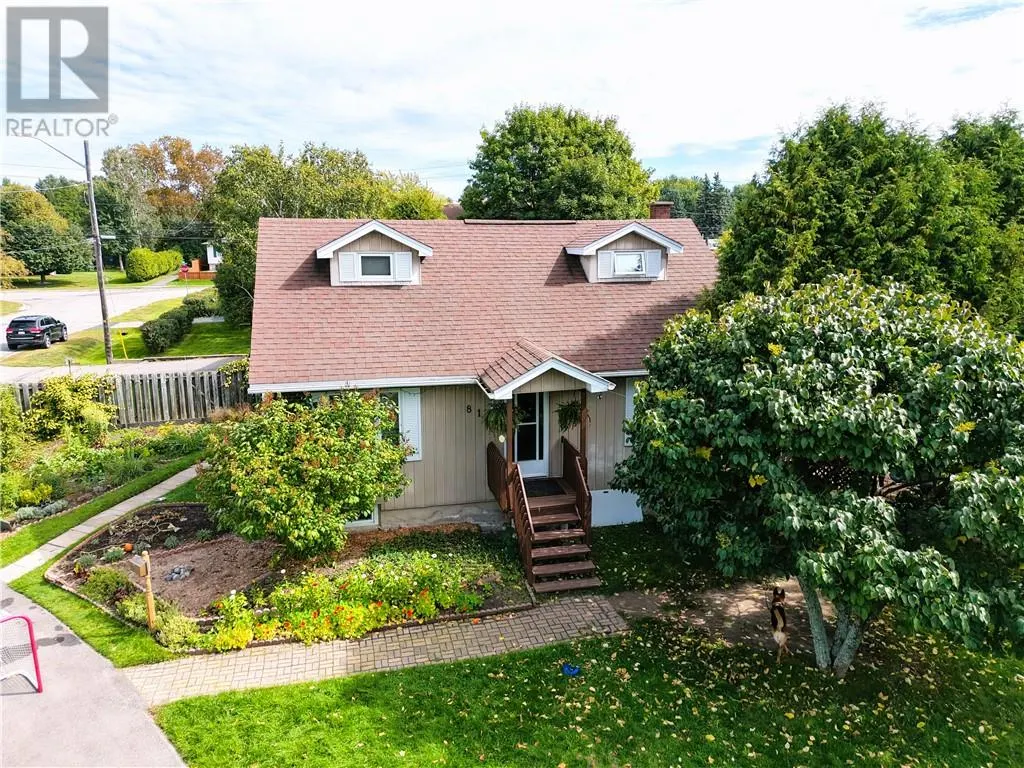 816 Danforth Avenue