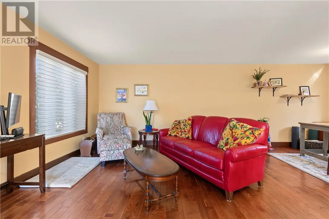 816 Danforth Avenue