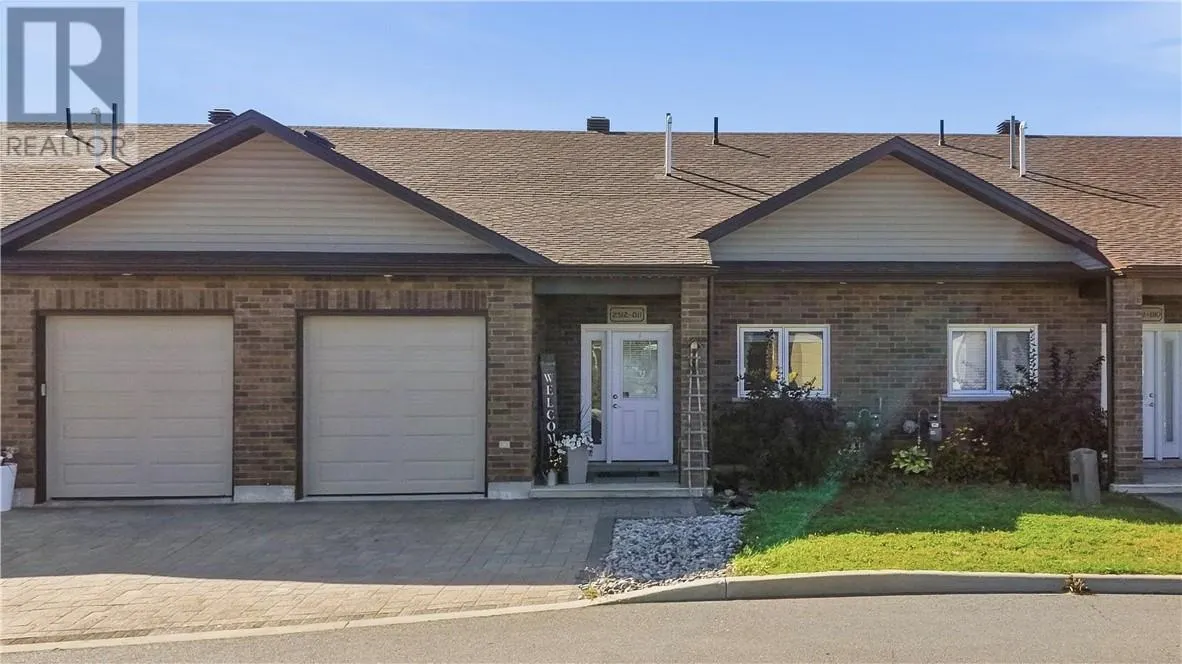 2512 Parkview Drive Unit# D11