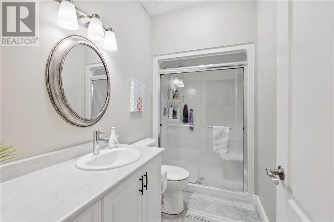 2512 Parkview Drive Unit# D11