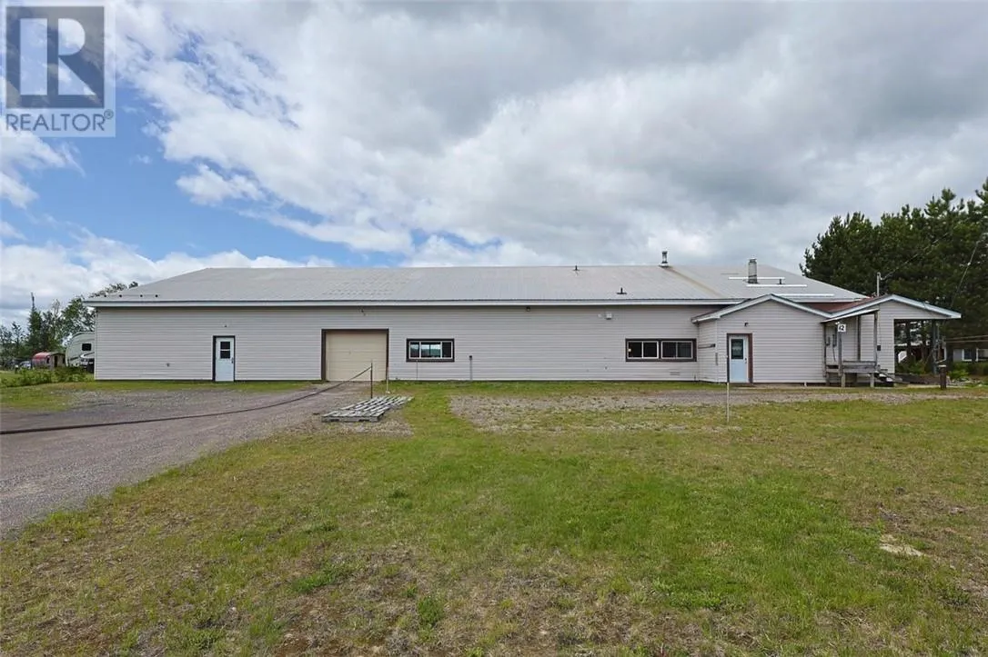 42 Elk's Club Road