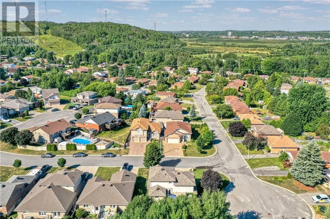 2 Fairmount Drive